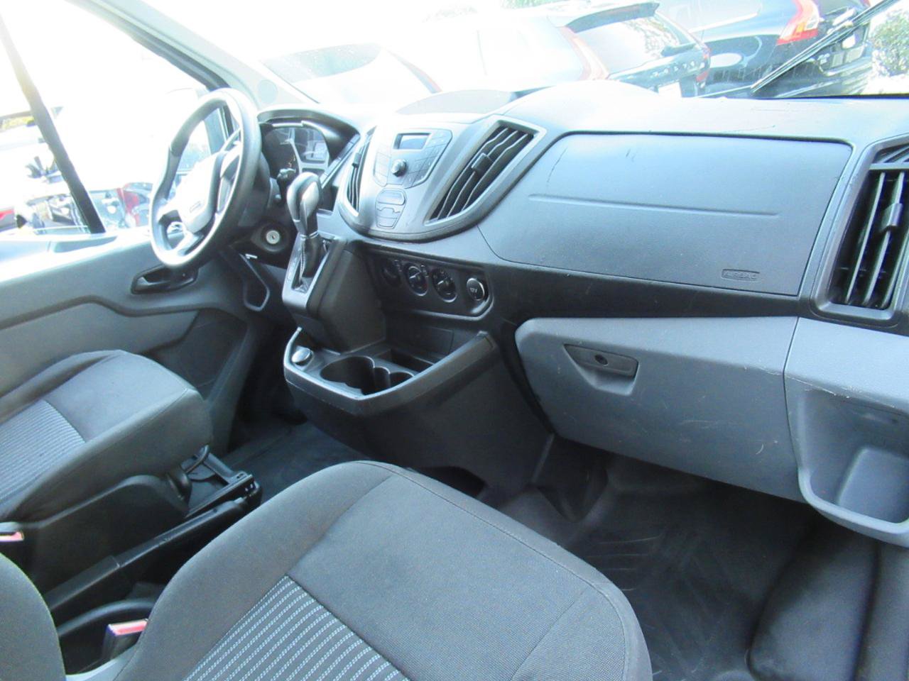 Used 2019 Ford Transit 150 130 Low Roof RWD image 20