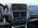 Used 2017 Dodge Grand Caravan SE w/ UConnect Hands-Free Group image 6