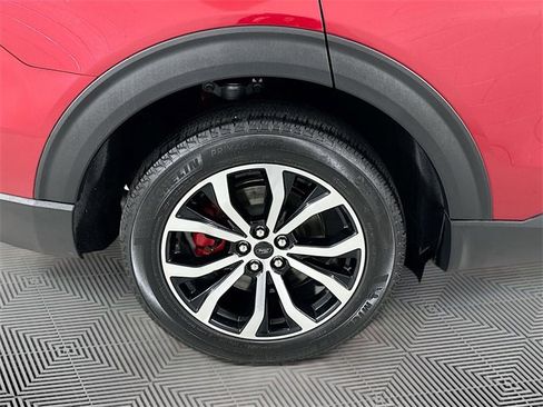 Certified 2024 Ford Explorer ST w/ Equipment Group 401A image 32