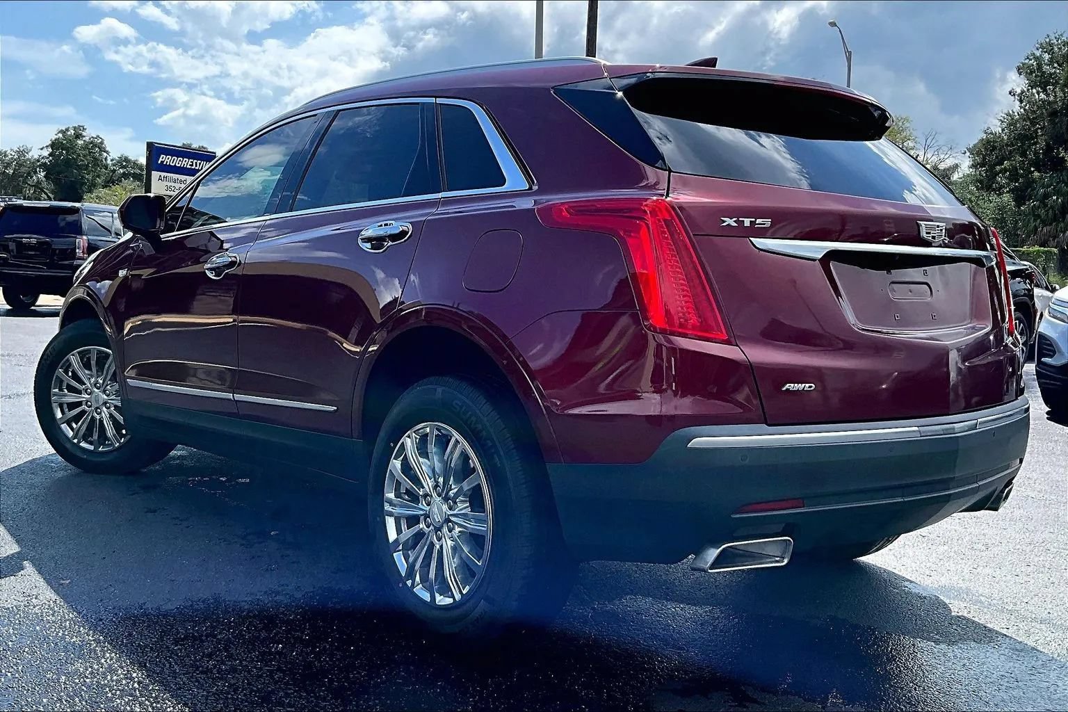 Used 2018 Cadillac XT5 FWD image 4