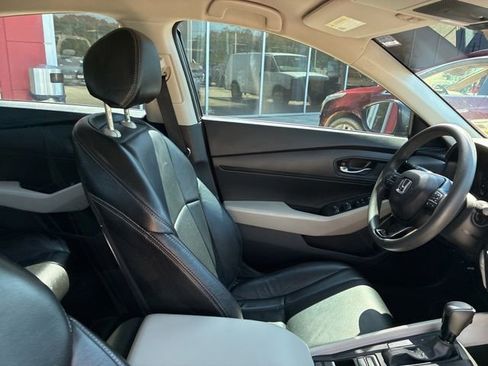 Used 2023 Honda Accord LX image 10