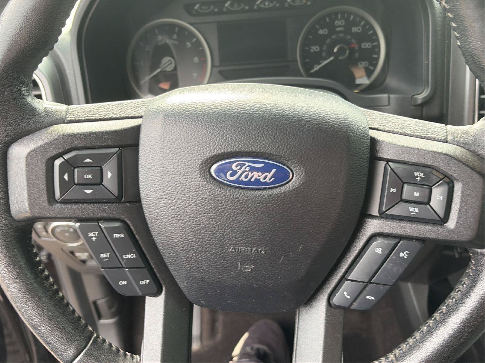 Used 2020 Ford F150 XLT w/ Equipment Group 302A Luxury AWD/4WD image 24