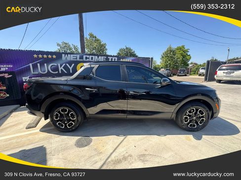Used 2022 Hyundai Santa Cruz SEL w/ Activity Package FWD image 4