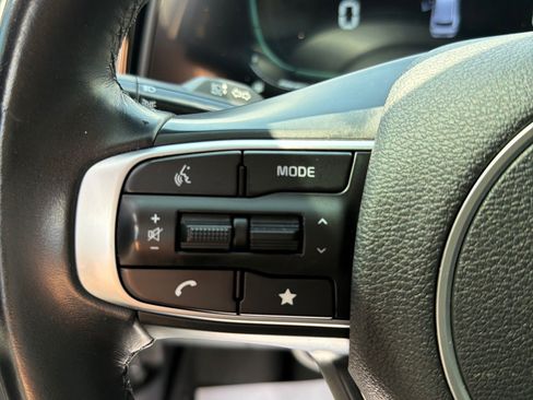 Used 2023 Kia Sportage EX FWD image 18