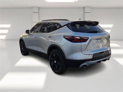 Used 2020 Chevrolet Blazer LT image 3