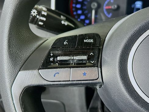 Used 2023 Hyundai Santa Cruz SEL image 16