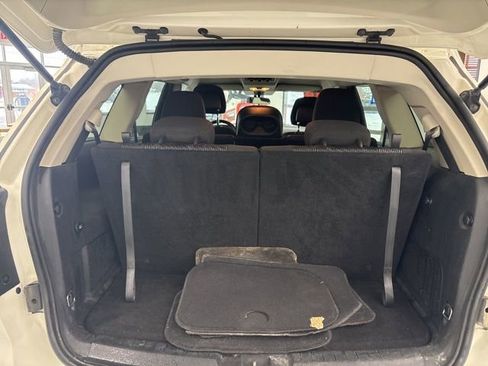Used 2014 Dodge Journey SXT w/ Flexible Seating Group image 12