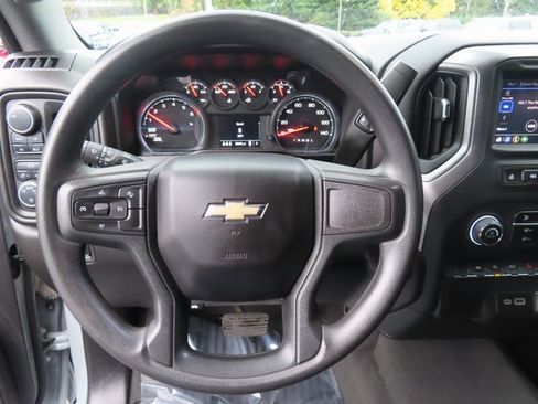 Certified 2024 Chevrolet Silverado 1500 Custom image 14