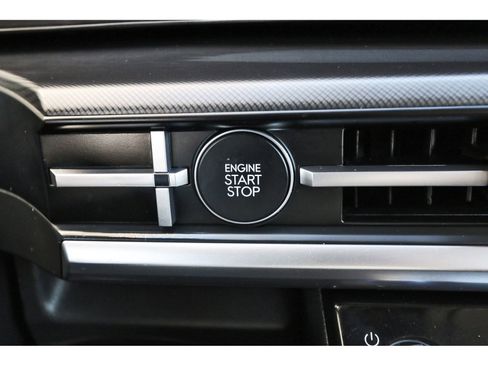 Used 2024 Hyundai Santa Fe SEL image 28