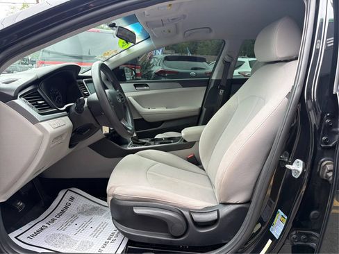 Used 2019 Hyundai Sonata SE FWD image 8