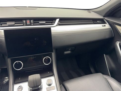 Used 2024 Jaguar F-PACE R-Dynamic S image 52