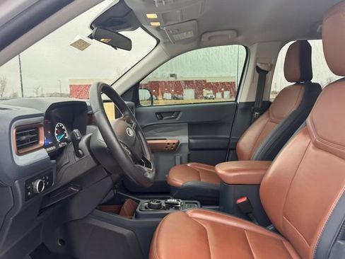 Used 2024 Ford Maverick Lariat image 7