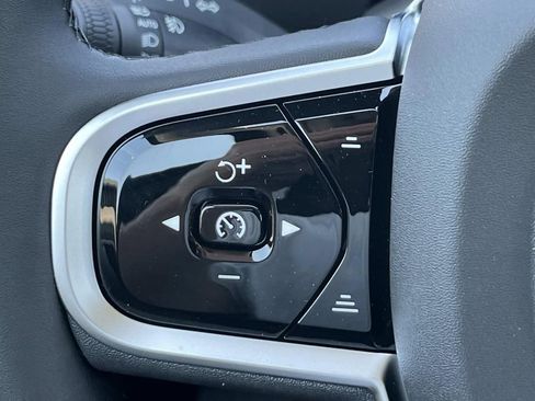 New 2026 Volvo XC90 T8 Plus w/ Protection Package Premier AWD/4WD image 27