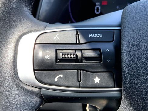 Used 2023 Kia Sportage EX FWD image 19