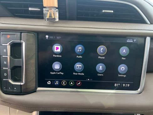 Used 2021 GMC Yukon XL Denali w/ Denali Ultimate Package AWD/4WD image 25