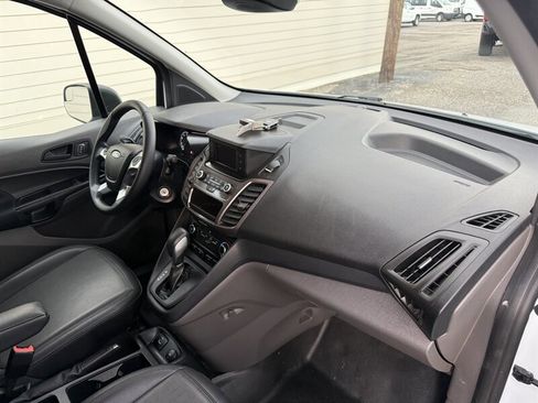 Used 2022 Ford Transit Connect XL image 7