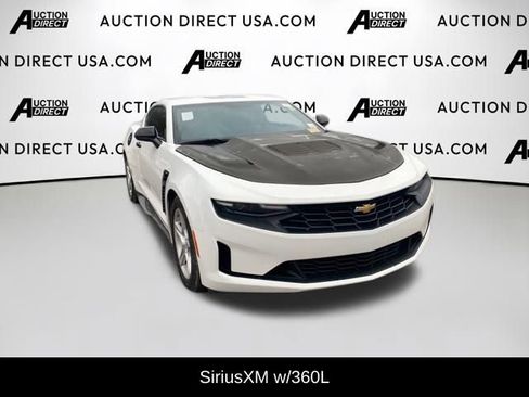 Used 2023 Chevrolet Camaro LT image 3