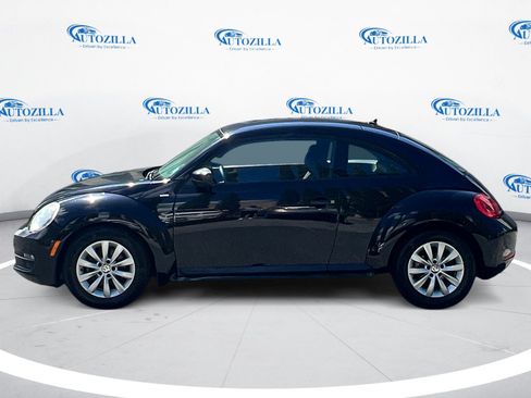 Used 2016 Volkswagen Beetle 1.8T S FWD image 2