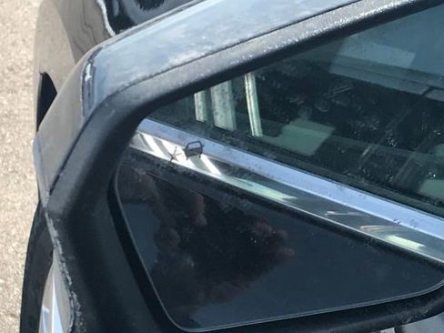 Used 2020 Chevrolet Equinox LT image 9