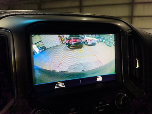 Used 2019 Chevrolet Silverado 1500 RST AWD/4WD image 31