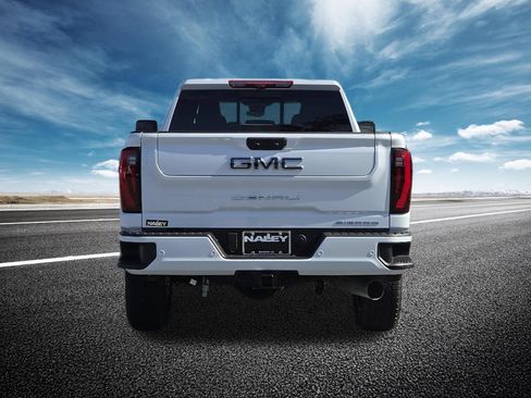New 2026 GMC Sierra 2500 Denali Ultimate AWD/4WD image 23
