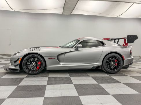 Used 2016 Dodge Viper ACR w/ Extreme Aero Package image 9