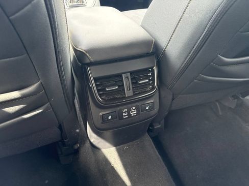 Certified 2024 Subaru Outback Wilderness AWD/4WD image 20