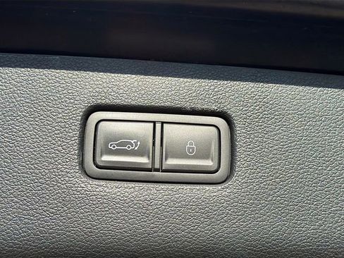 Used 2024 Genesis GV80 3.5T Prestige Signature image 14