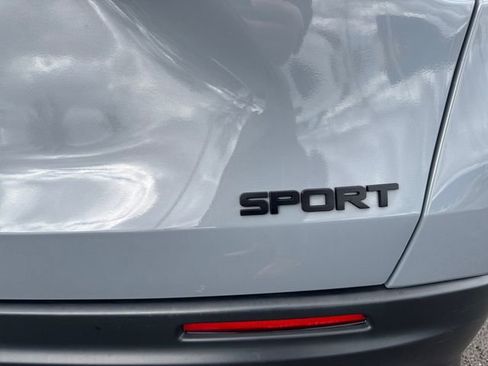 Certified 2025 Honda HR-V Sport image 14