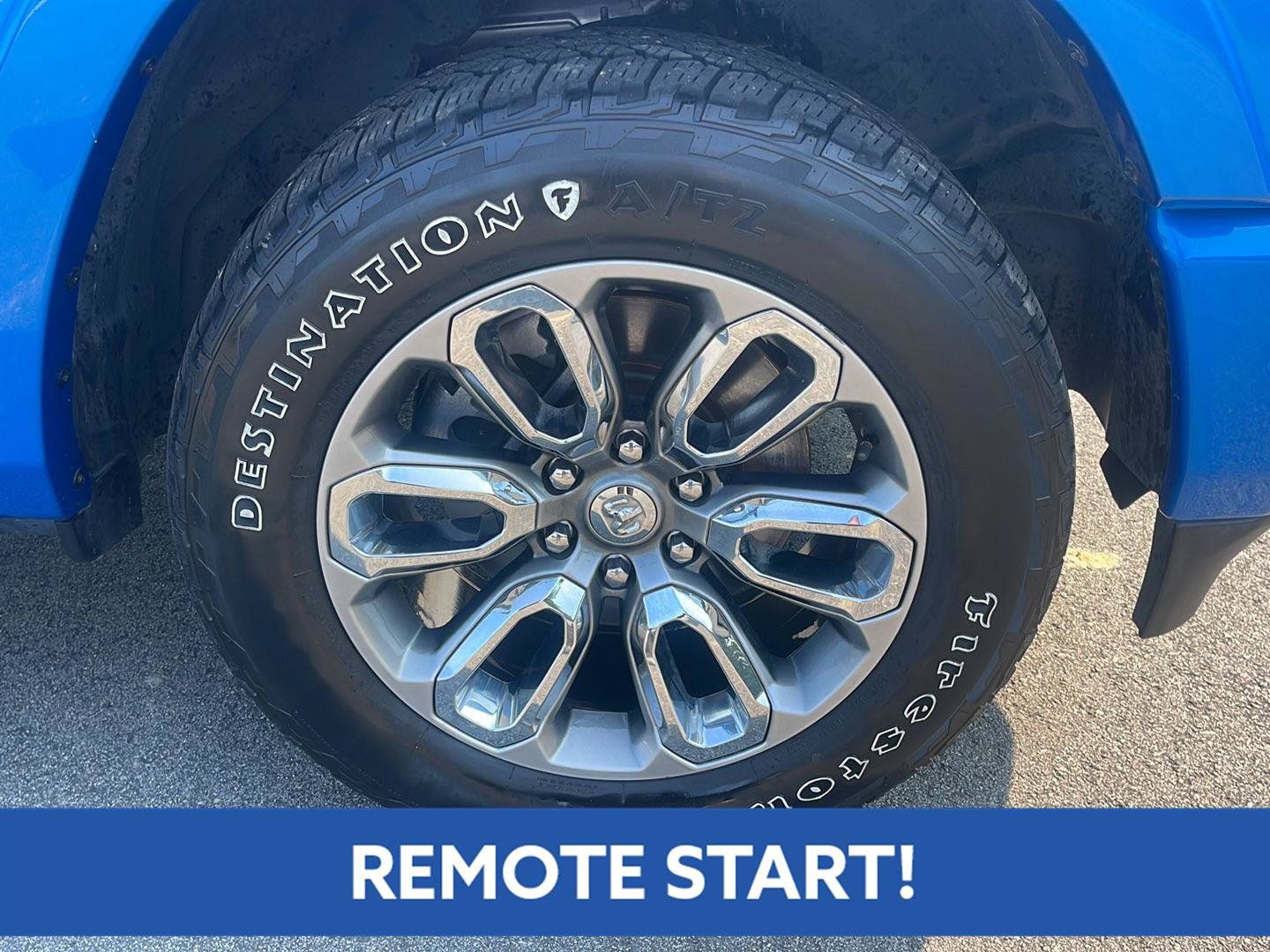 Used 2020 RAM 1500 Laramie w/ Sport Appearance Package AWD/4WD image 11