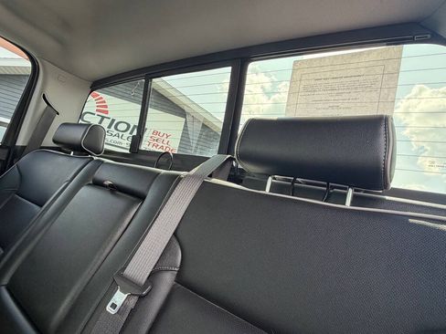 Used 2018 Chevrolet Silverado 3500 High Country AWD/4WD image 39