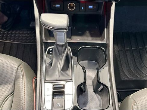 Used 2024 Hyundai Santa Cruz Limited image 14