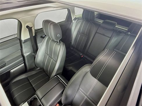 Used 2020 Land Rover Range Rover Velar S image 14