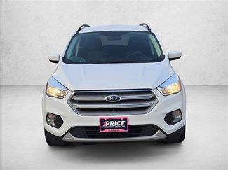 Used 2018 Ford Escape SE FWD video 2