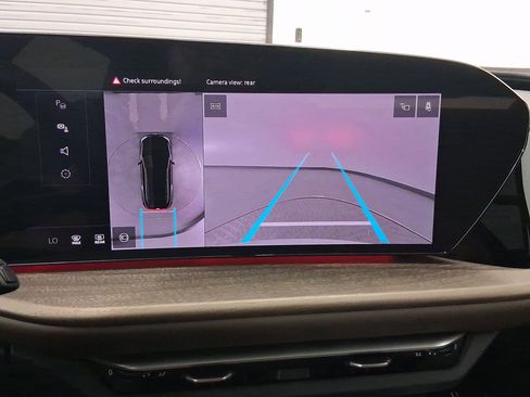 Used 2025 Audi Q5 Premium Plus w/ Premium Plus image 23