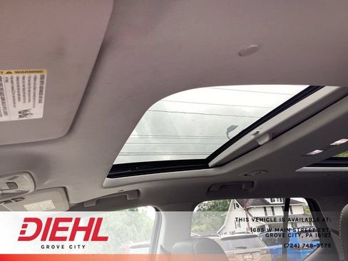 Used 2020 Chevrolet Traverse RS AWD/4WD image 17