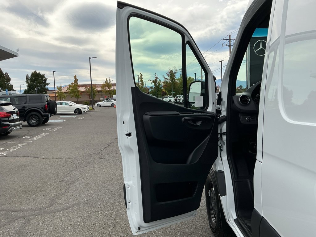 New 2026 Mercedes-Benz Sprinter 2500 image 15