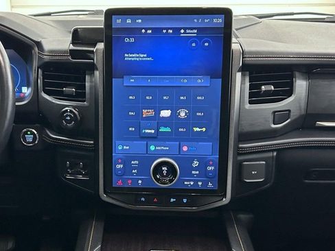 Used 2024 Ford Expedition Max Platinum image 13