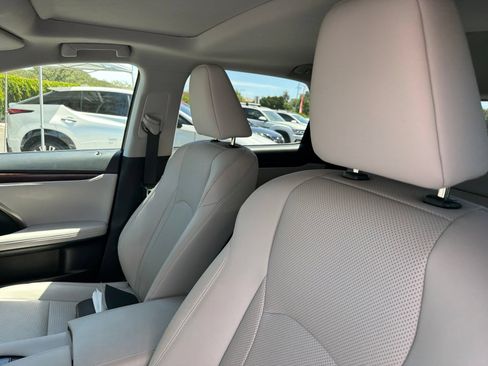 Used 2020 Lexus RX 350 AWD w/ Premium Package image 8