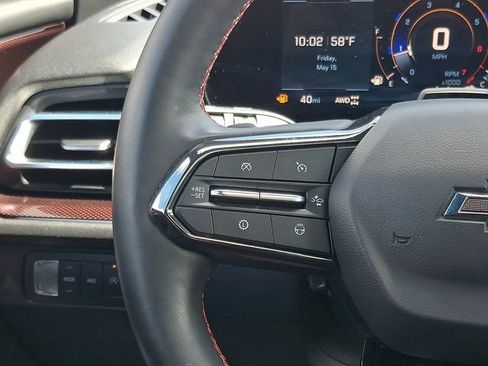 Used 2025 Chevrolet Traverse RS AWD/4WD image 24