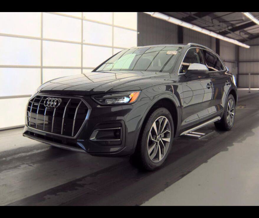 Used 2021 Audi Q5 2.0T Premium Plus w/ Premium Plus Package AWD/4WD image 8