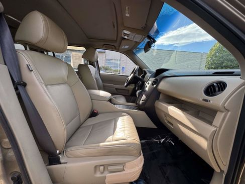 Used 2011 Honda Pilot EX-L image 9