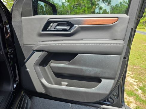 New 2026 GMC Yukon Denali w/ Advanced Technology Package RWD image 31