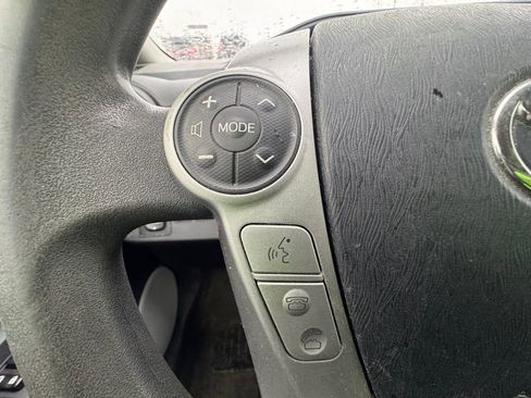 Used 2012 Toyota Prius C One image 24