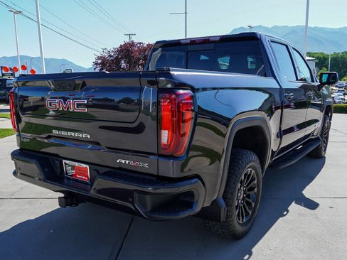 Used 2022 GMC Sierra 1500 AT4X AWD/4WD image 8