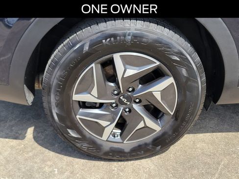 Used 2022 Kia Sorento S FWD image 5