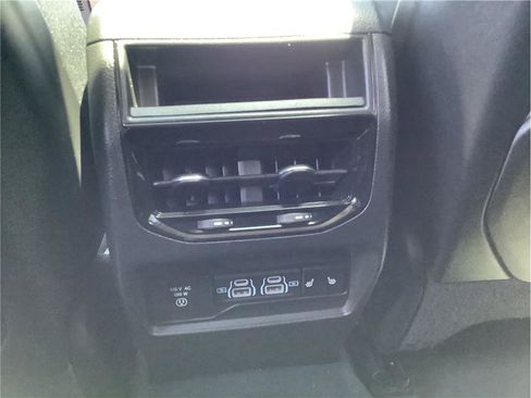 Used 2022 Jeep Grand Cherokee Limited 4xe w/ Luxury Tech Group II AWD/4WD image 10