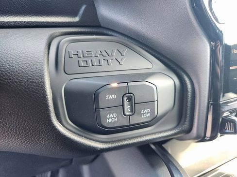 New 2025 RAM 2500 Laramie image 21