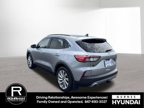 Used 2022 Ford Escape Titanium w/ Titanium Elite Package AWD/4WD image 7