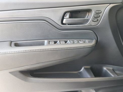 New 2026 Honda Odyssey EX-L image 17